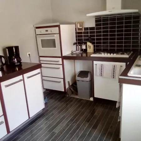 Alojamento de Acomodação e Pequeno-almoço Le Relais Des Capucines