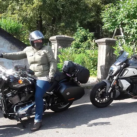 Le Relais Des Capucines Bed & Breakfast