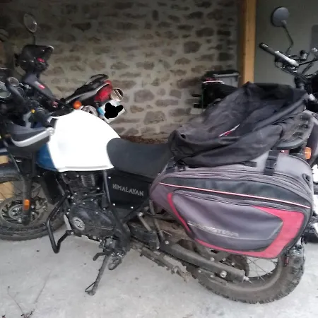 Alojamento de Acomodação e Pequeno-almoço Le Relais Des Capucines 3*