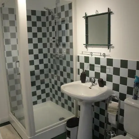 Le Relais Des Capucines Bed and Breakfast 3*