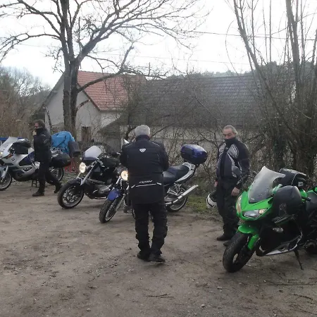 Nocleg ze śniadaniem Le Relais Des Capucines *