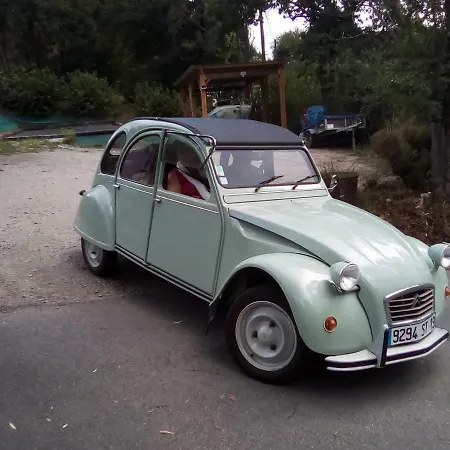 Le Relais Des Capucines Bed & Breakfast Largnac