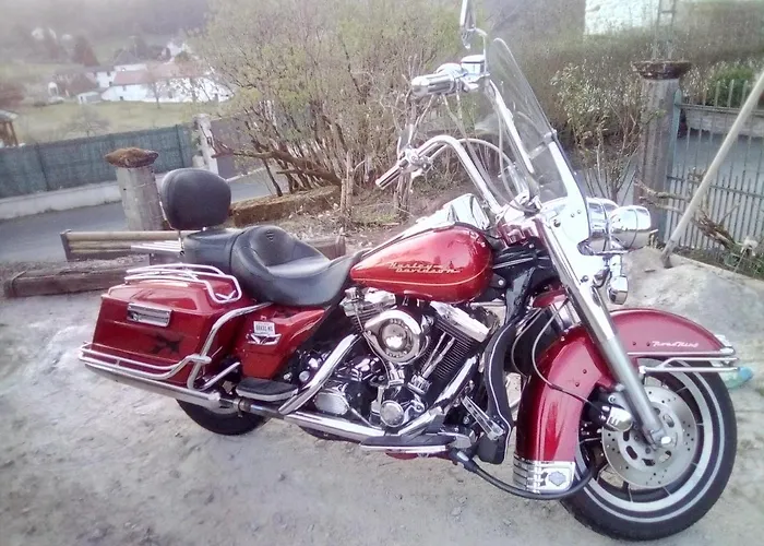 לינה וארוחת בוקר Le Relais Des Capucines Largnac